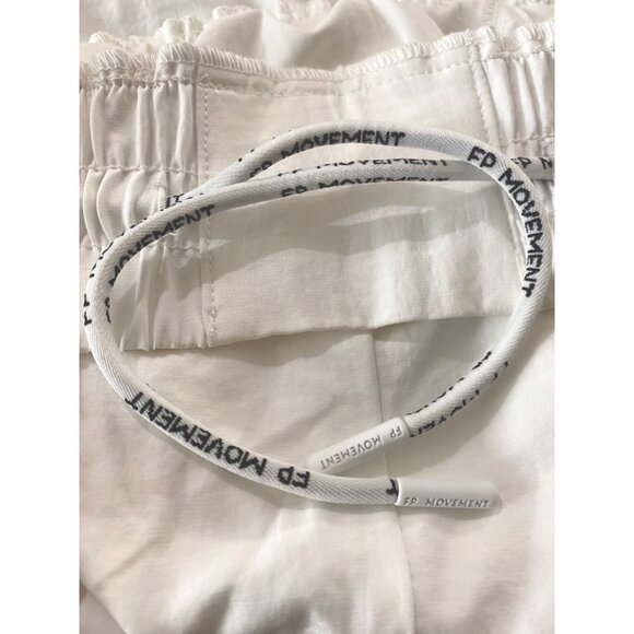 Free People FP Movement shorts - White NEW - Picture 3 of 5
